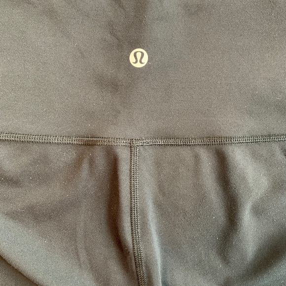 Lululemon Wunder Under High-Rise Tight 25" Size 6 - Picture 8 of 8